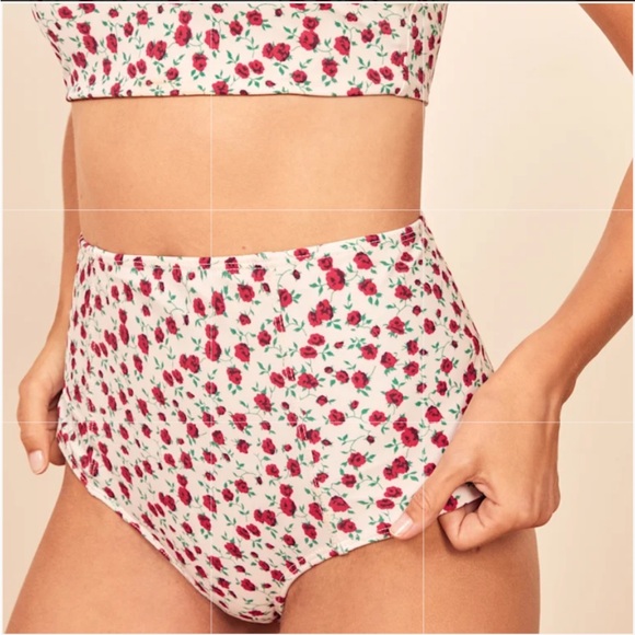 Reformation Other - Reformation White/Red Floral High-Waisted Bikini Bottoms size XSmall